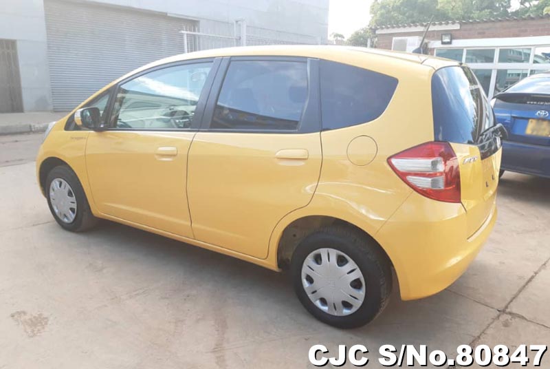 2008 Honda Fit Yellow for sale Stock No. 80847 Japanese Used Cars